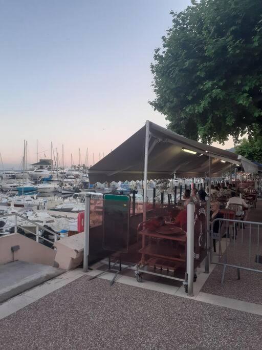 Jolie 2P Au Centre De Golfe-Juan A 2Mn Des Plages 발로리스 외부 사진